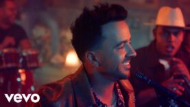 Luis Fonsi, Myke Towers – Bésame (Official Video)