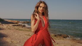 Otilia – ﻿﻿Oh Na Na | Lyric Video